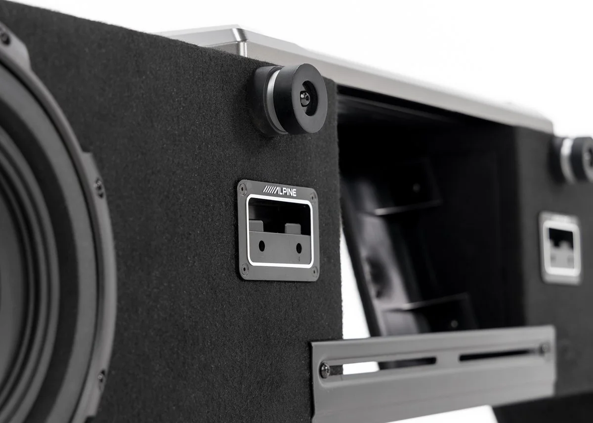 Alpine R2-DB8V-TRK — Santa Rosa Cartunes